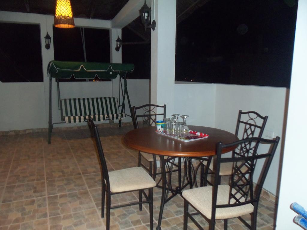 Hostal Boulevard Наска Экстерьер фото