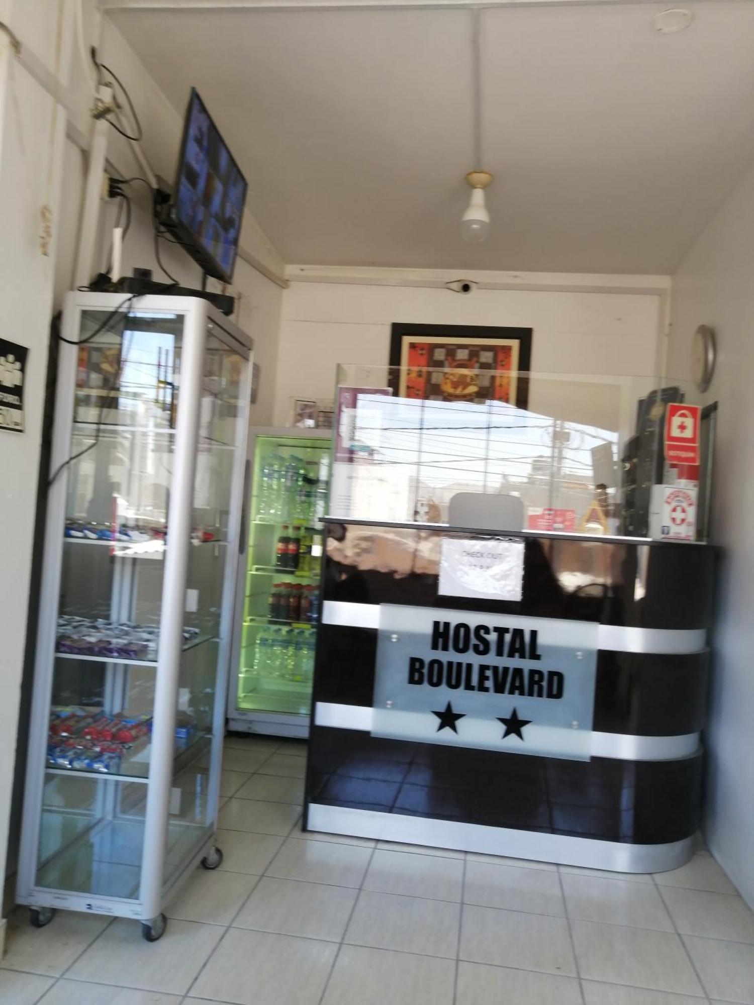 Hostal Boulevard Наска Экстерьер фото